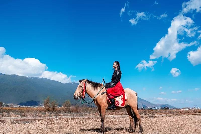 大理到底有哪些網(wǎng)紅打卡點(diǎn)？一條線路帶你做最靚的仔！