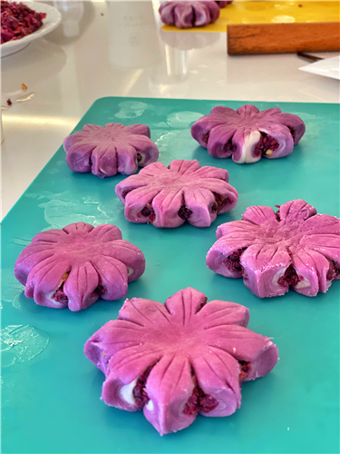 大理非遺扎染鮮花餅花漾時光體驗團(tuán)建之旅 大理非遺扎染鮮花餅花漾時光體驗團(tuán)建之旅