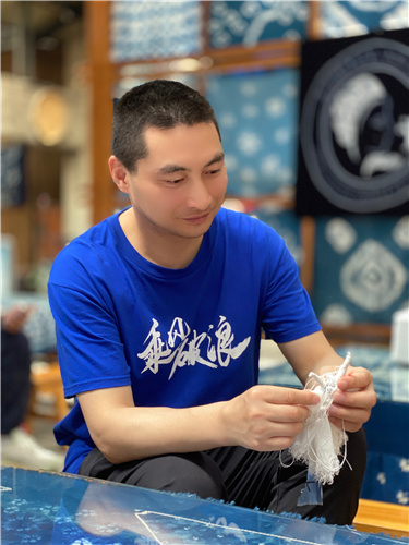 大理非遺扎染鮮花餅花漾時光體驗團(tuán)建之旅 大理非遺扎染鮮花餅花漾時光體驗團(tuán)建之旅