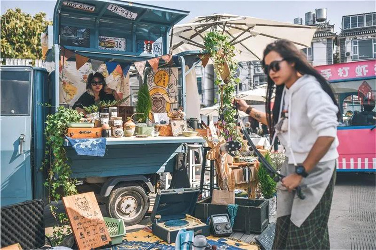 大理麋鹿星球——市集美食、文藝演出、潮人拍攝的新地標(biāo)，原四季集市，是大理小眾打卡地