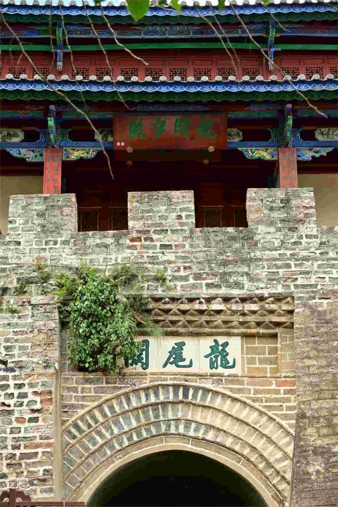 大理會(huì)務(wù)公司｜沒(méi)走過(guò)這條街，你就算不上在大理 city進(jìn)行過(guò)walk ——龍尾關(guān)的人間與煙火