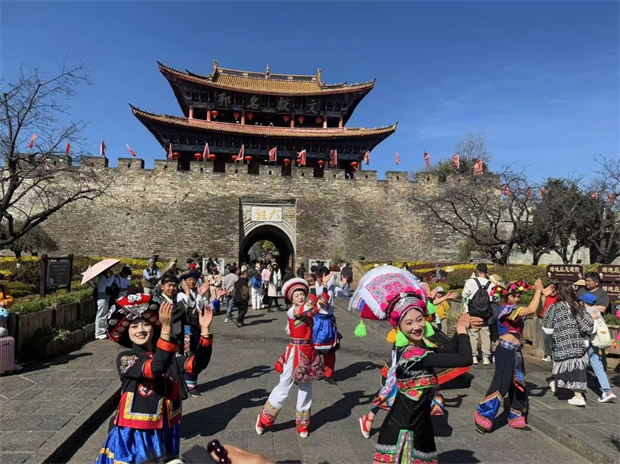 云南旅游,云南旅行社,云南團(tuán)建公司,云南活動(dòng)執(zhí)行,大理旅游,大理旅行社,大理團(tuán)建公司,大理策劃公司,大理活動(dòng)執(zhí)行：在大理，遇見詩(shī)與遠(yuǎn)方